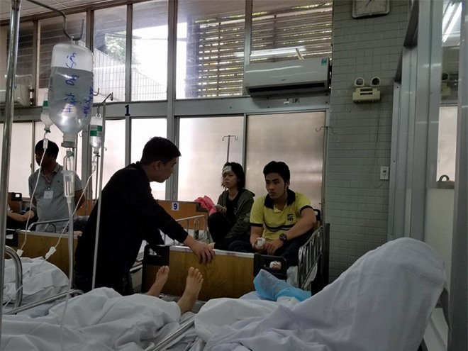 Tai nạn liên toàn trên cao tốc: Bàng hoàng lời kể nhân chứng