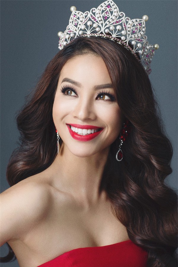 Sau Nam Em, Phạm Hương sẽ tham dự cuộc thi Miss Earth 2017?