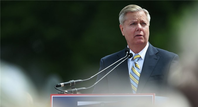 Trump bị chỉ trích không nhìn nhận được các mối đe dọa từ Nga