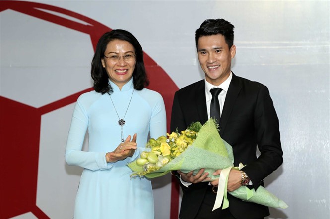 Công Vinh chính thức lãnh đạo CLB bóng đá TP. HCM