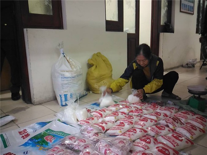 Cụ bà 69 tuổi sản xuất mì chính Ajinomoto và Miwon giả