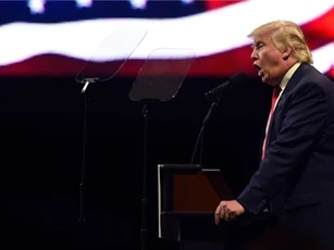Tiết lộ hành động đầu tiên của ông Trump khi làm tổng thống Mỹ