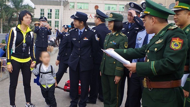 Thầy phong thủy lừa bán con trai 3 tuổi của bạn sang Trung Quốc