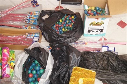  Bắt giữ gần 500 viên pháo nổ các loại ở Bình Dương