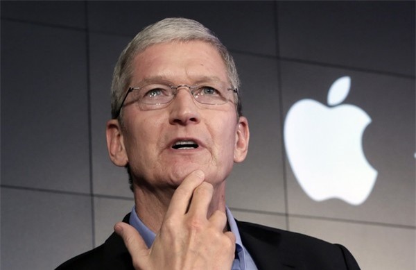 CEO Tim Cook bị cắt giảm thu nhập do Apple không đạt doanh số
