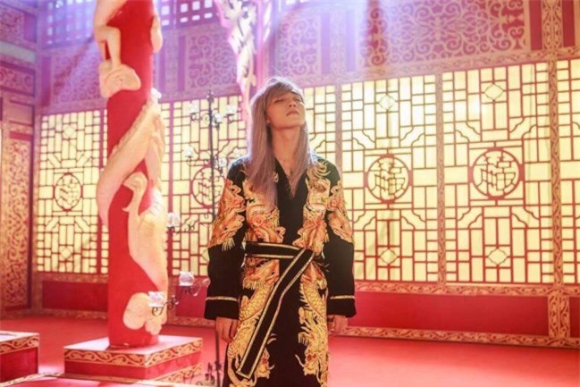 Nhờ "Lạc Trôi", Sơn Tùng là ca sĩ Việt đầu tiên có nút vàng Youtube