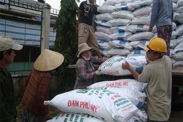 Hủy bỏ chế độ cấp Giấy phép nhập khẩu tự động với phân bón