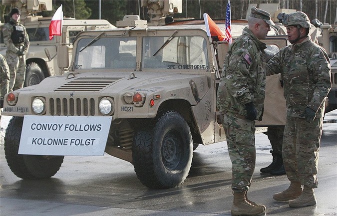 Nga: Mỹ đe dọa khi điều xe tăng và xe bọc thép tới Ba Lan