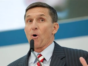 Cố vấn thân cận của Trump thường xuyên liên lạc với Nga