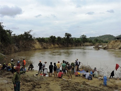 Đã tìm thấy nạn nhân vụ chìm đò trên sông Krông Ana