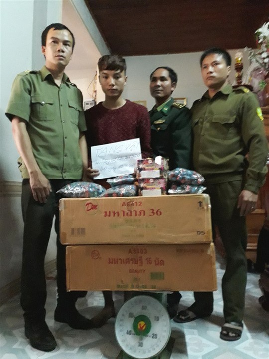 Bắt giữ thanh niên tàng trữ hơn 50 kg pháo lậu