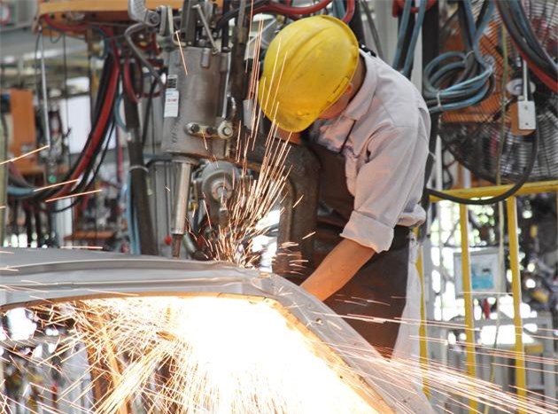 Kinh tế Việt Nam 2017 cần thận trọng ứng phó những cú sốc mới