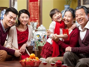 Vì sao mẹ chồng không thích con dâu ăn Tết nhà ngoại?