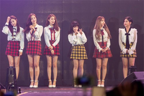 T-ara, Noo Phước Thịnh, Tóc Tiên bùng nổ trong đêm nhạc V Year End Party