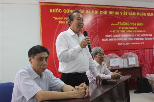 Cháy lớn ở Nha Trang: Phải làm mọi cách để bà con có Tết