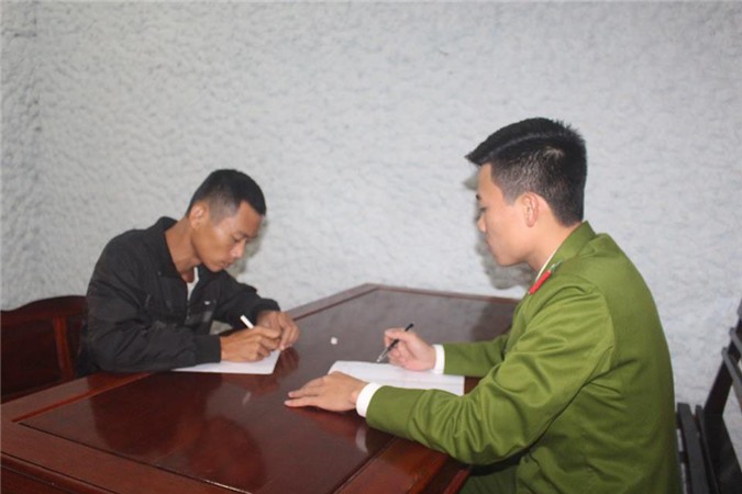 Trộm "to gan" đột nhập nhà Phó hạt trưởng Kiểm lâm khoắng tài sản