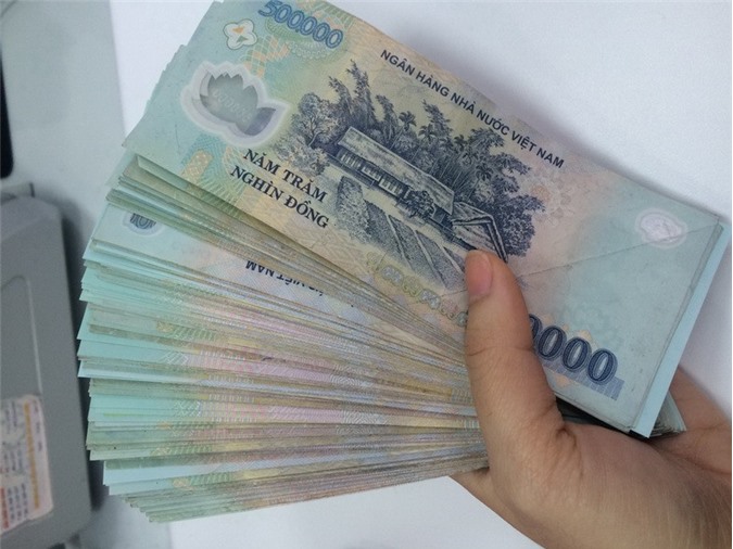 Agribank phát hiện hơn 16.000 tờ tiền giả trong năm 2016