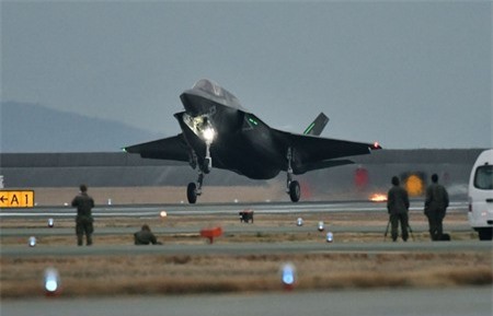 "Mắt của Chúa" khiến tiêm kích F-35 vượt trội trên chiến trường