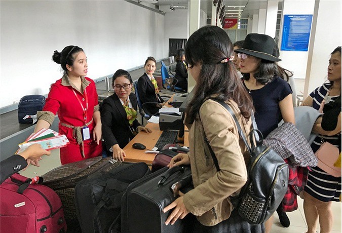 Cách hành xử thiếu lịch sự của nhân viên VietJet (?!)