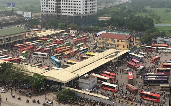 Sốc: Giá vé xe khách tăng đến 60% dịp Tết Nguyên Đán