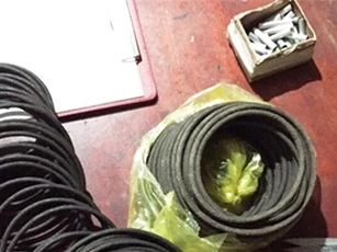 83 kg thuốc nổ, kíp nổ vận chuyển trái phép trên xe khách