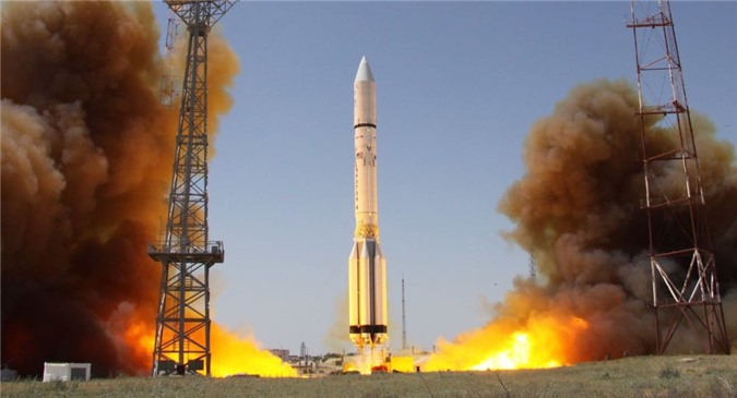 Vì sao Roskosmos thu hồi tất cả động cơ tên lửa mang "Proton-M"?
