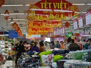 Doanh nghiệp "bơm" hơn 17.000 tỷ cho hàng hóa dự trữ Tết