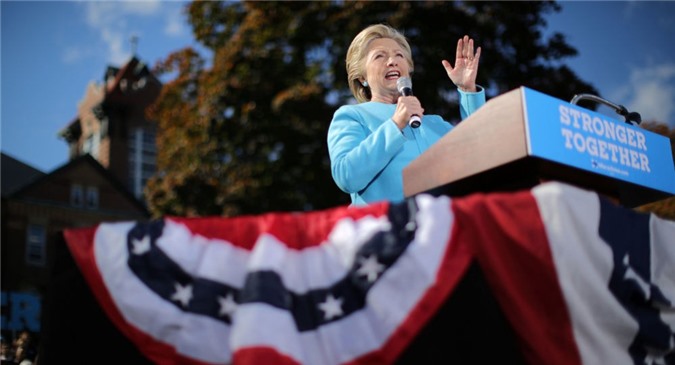 Bầu cử Mỹ: Hillary Clinton nhận được 800.000 phiếu bất hợp pháp