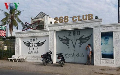 Hỗn chiến kinh hoàng tại quán bar, một người tử vong