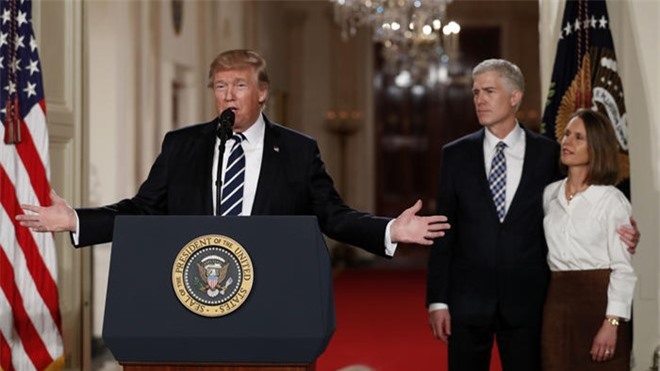 Tổng thống Trump đề cử người bảo thủ làm Chánh án Tòa tối cao