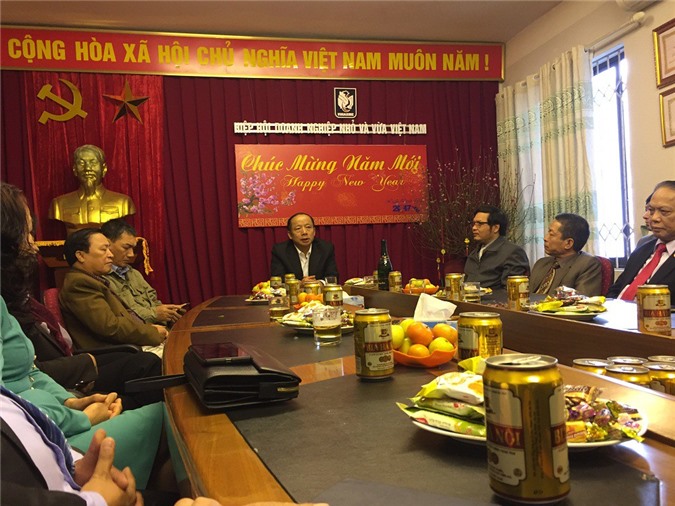 Lãnh đạo Hiệp hội DNNVV Việt Nam gặp mặt CBCNV nhân dịp đầu năm mới
