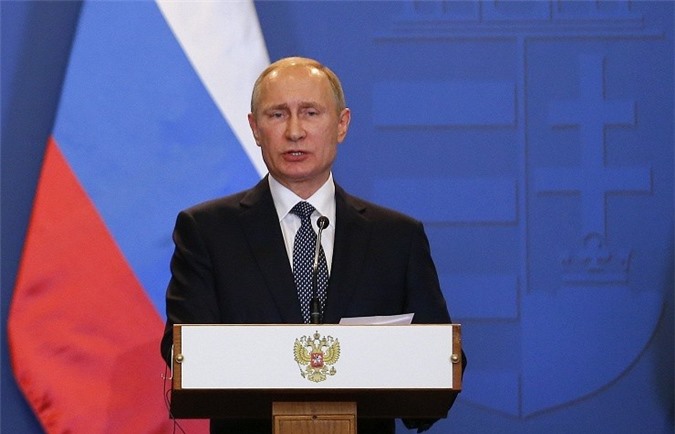 Putin: Ukraine gây căng thẳng ở Donbass để... vòi tiền EU