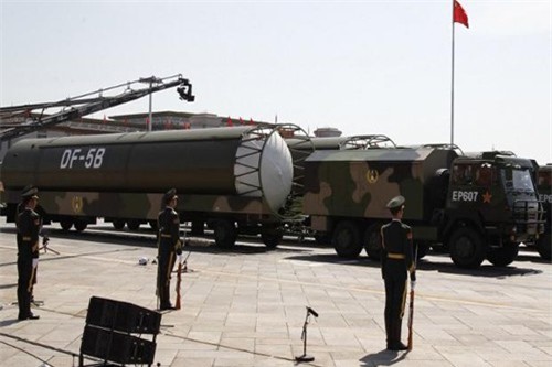 Trung Quốc bắn thử tên lửa liên lục địa mang 10 đầu đạn hạt nhân