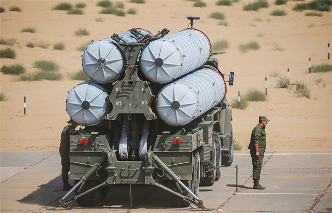 Iran quả quyết chỉ mua tên lửa S-300 của Nga