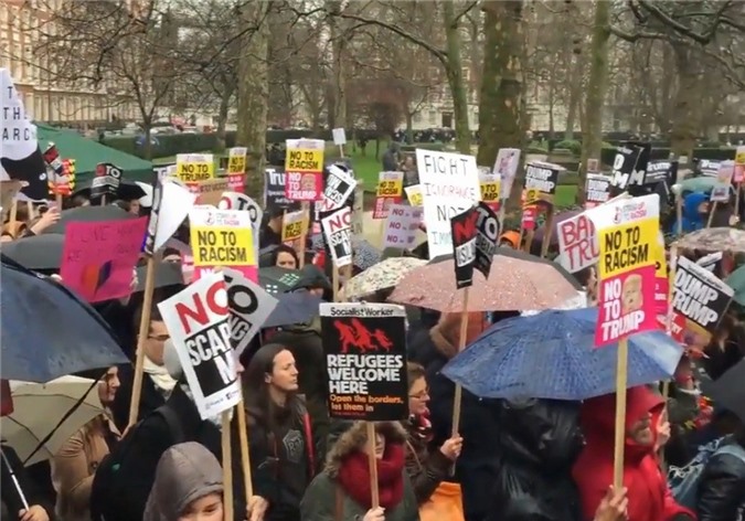 Hàng ngàn người biểu tình ở London phản đối Tổng thống Mỹ Trump
