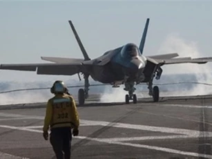 Tiêm kích F-35 vì sao được bán với giá "cực rẻ"?