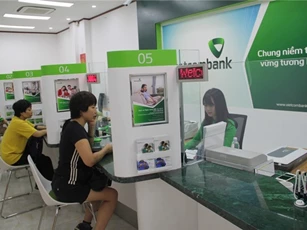 Vietcombank trả thiếu tiền lãi gần 10 tỷ đồng, xử lý thế nào?