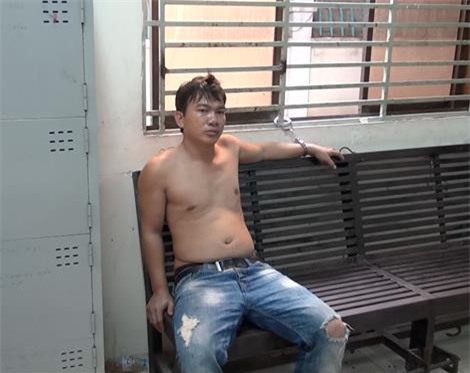 Gặp lại kẻ cướp, nam thanh niên hô hoán nhờ CSGT "tóm gọn"