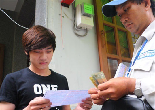 Thủ tướng yêu cầu EVN công khai và minh bạch giá điện