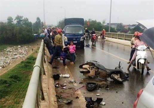 Vụ 3 người tử vong ở Nghệ An: Khởi tố tài xế gây tai nạn