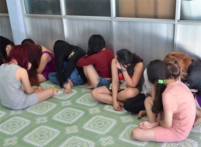 Núp bóng tiệm massage, gái bán dâm 1 triệu đồng/lượt