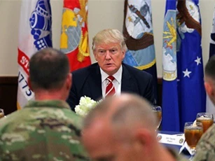Tổng thống Trump tìm kiếm sự đóng góp công bằng trong NATO