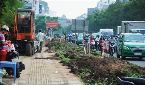 Xây cầu vượt vào sân bay Tân Sơn Nhất: Khẩn trương vào việc