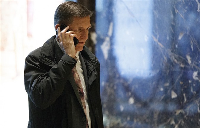 Cố vấn của Trump thảo luận về lệnh trừng phạt với đại sứ Nga?