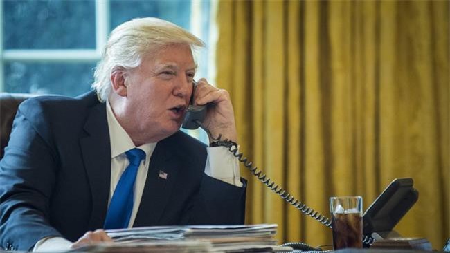 Trump hỏi trợ lý "New START" là hiệp ước gì khi điện đàm với Putin