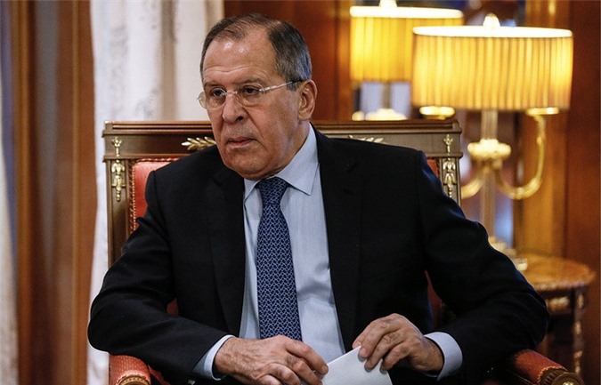 Ukraine: Donbass leo thang căng thẳng, Ngoại trưởng Nga lên tiếng