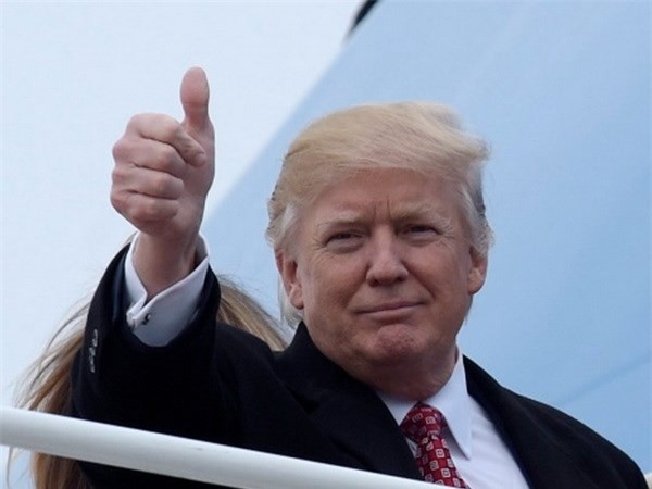 Tổng thống Trump cân nhắc ban hành sắc lệnh cấm nhập cư mới