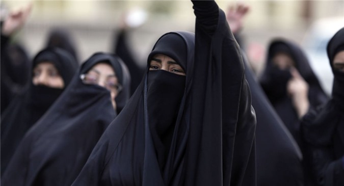 Người dân châu Âu ủng hộ lệnh "cấm cửa" người Hồi giáo của Trump