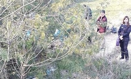Điều tra xác chết dưới cánh đồng ở Lạng Sơn