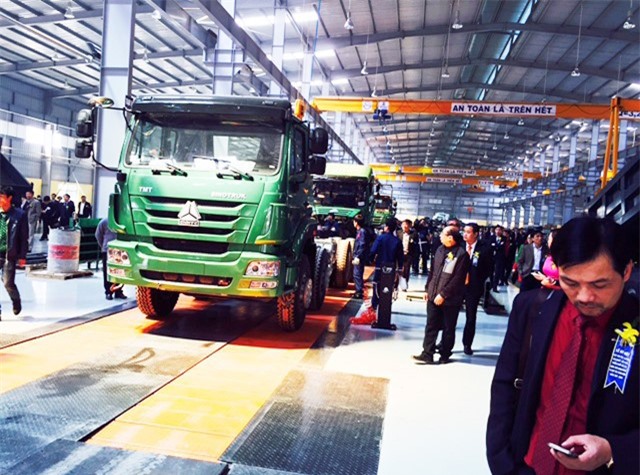 Ôtô TMT thất thu hàng trăm tỷ đồng vì các đại lý "ém hàng"